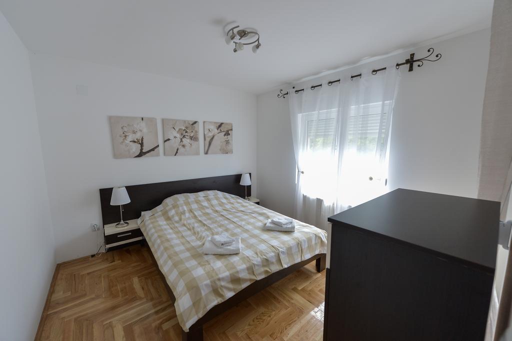 Park Srce Apartments Аранджеловац Стая снимка
